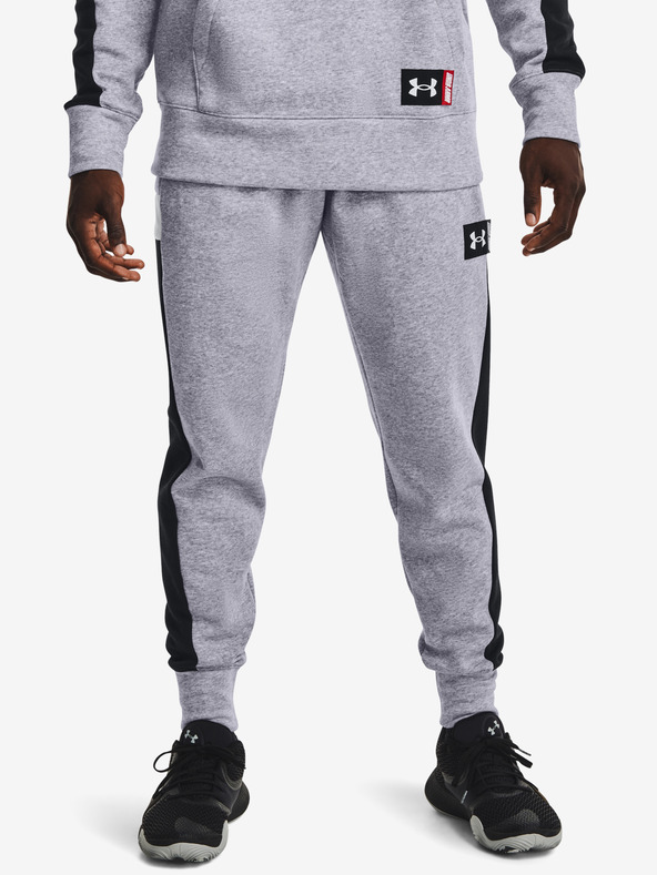 Under Armour Férfi melegítők Under Armour UA BASELINE FLEECE JOGGER