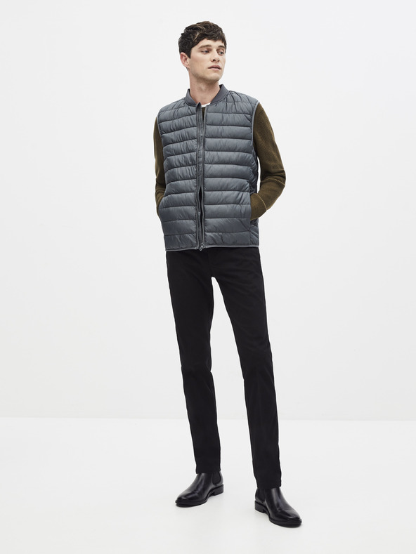 Celio Suless Mellény