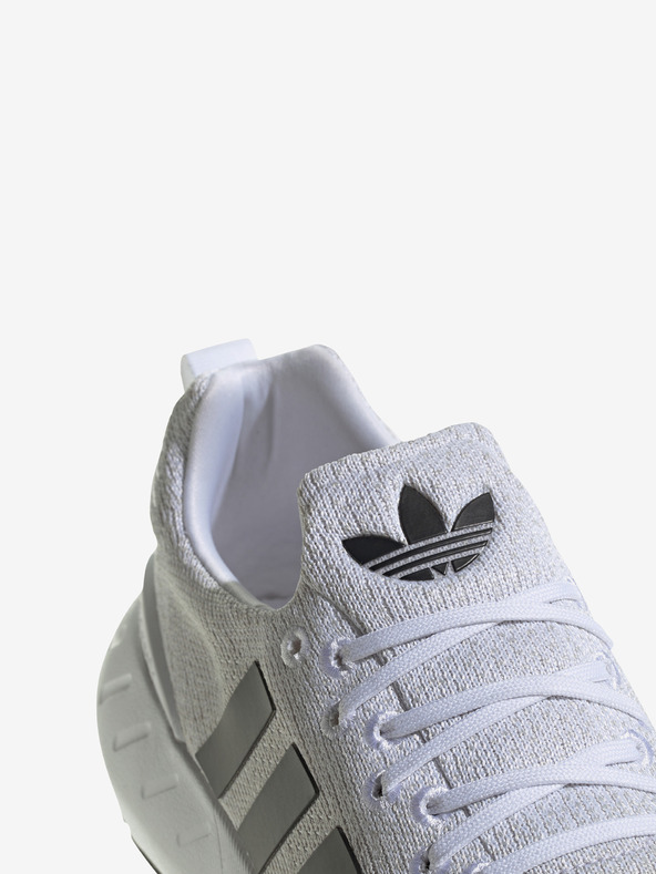 adidas Originals Swift Run 22 Sportcipő