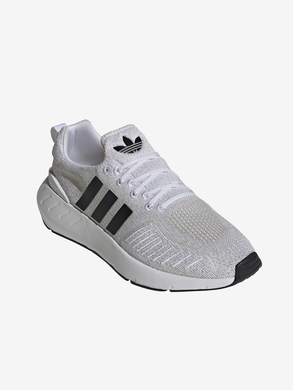 adidas Originals Swift Run 22 Sportcipő