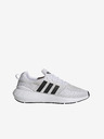 adidas Originals Swift Run 22 Sportcipő