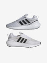 adidas Originals Swift Run 22 Sportcipő