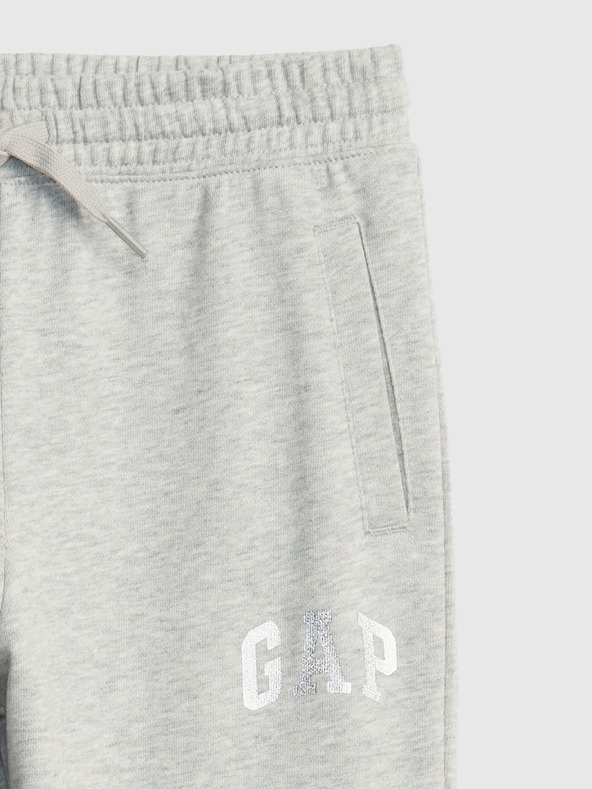 GAP Gyerek melegítőnadrág GAP logóval