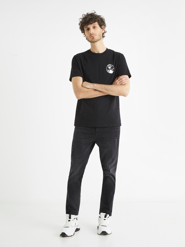 Celio Fekete színű férfi Celio Hunter x Hunter nyomtatott póló