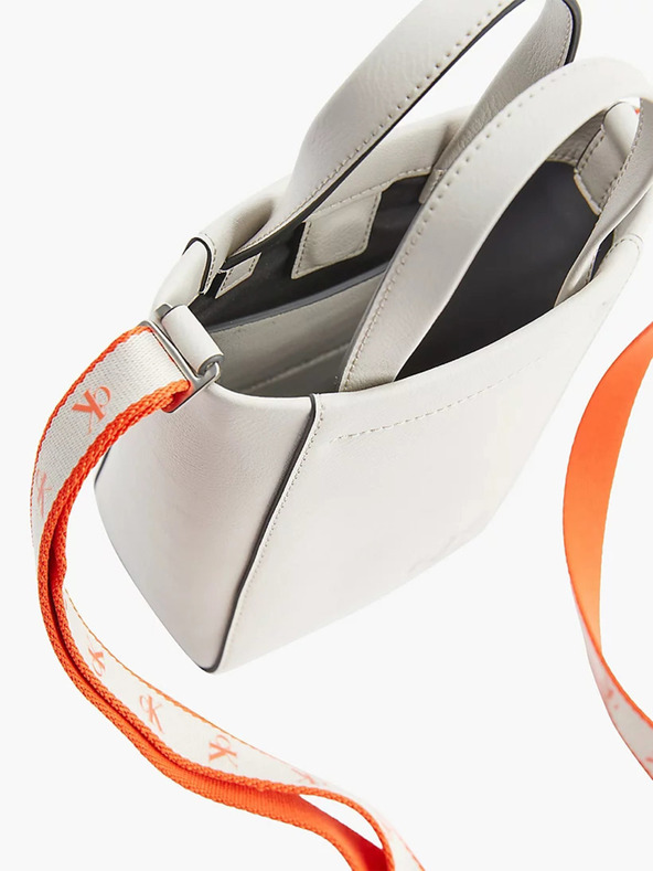 Calvin Klein Jeans Kézitáska