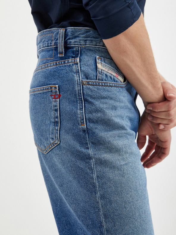 Diesel Diesel kék férfi farmer rövidnadrág