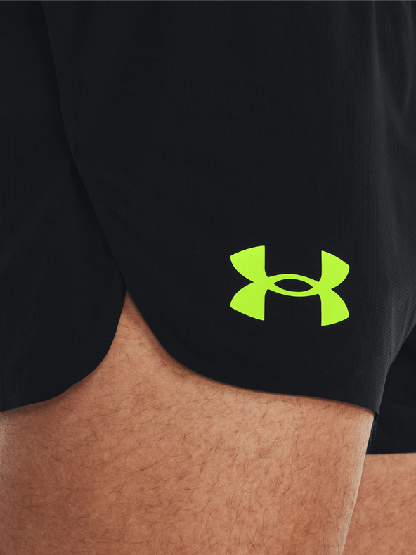 Under Armour Férfi rövidnadrágok Under Armour UA LIGHTER THAN AIR SHORT