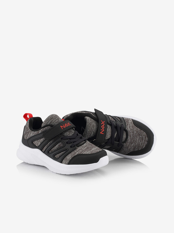 NAX Fekete és szürke fiú tornacipő NAX Gorromo