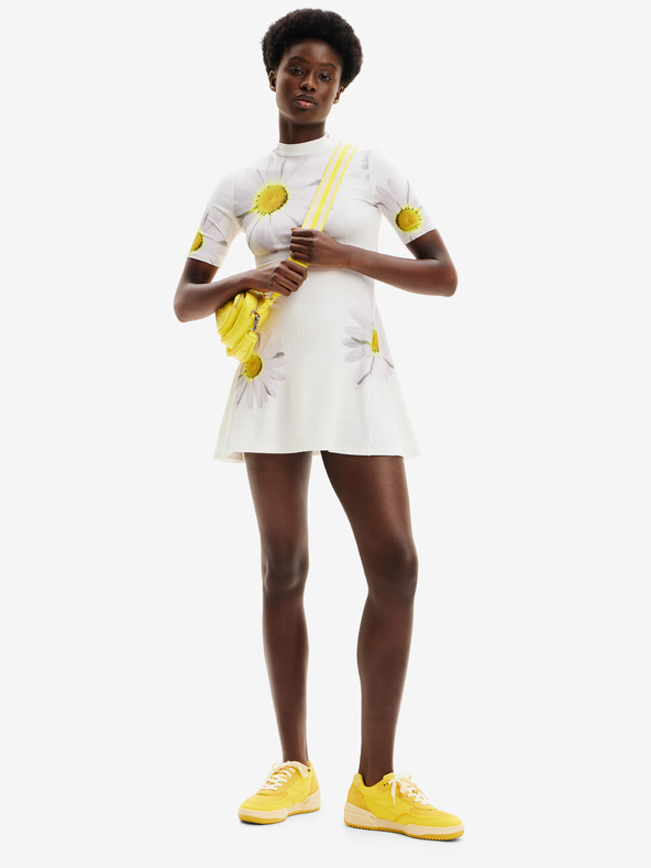 Desigual Desigual Margaritas fehér női virágos női ruha