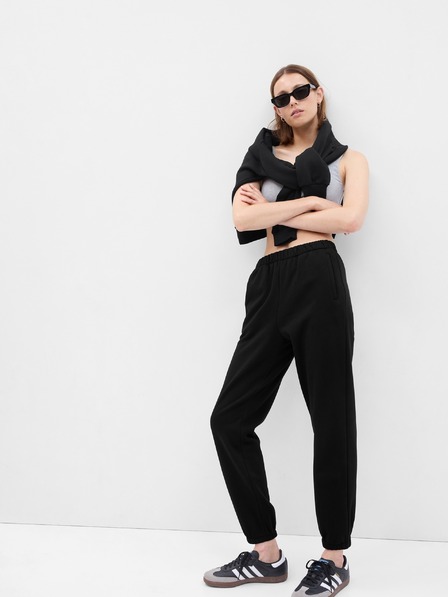 GAP Boyfriend melegítőnadrág GAP