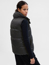 GAP Vízlepergető steppelt mellény PrimaLoft®-tal GAP