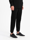 Ombre Clothing Fekete férfi pulóver póló gallérral + nadrág Ombre Clothing