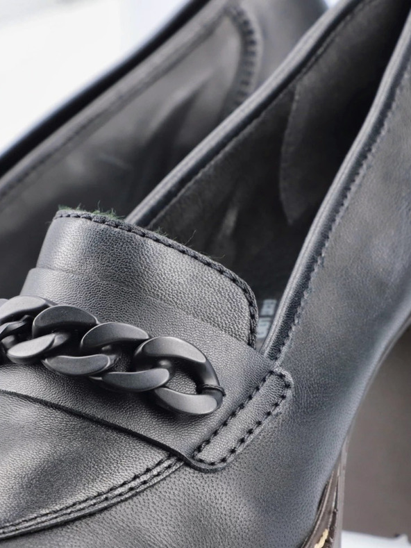 Rieker Fekete női bőr sarkú cipő Rieker