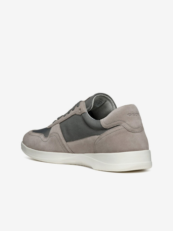 Geox Világosbarna férfi edzőcipő Geox Kennet