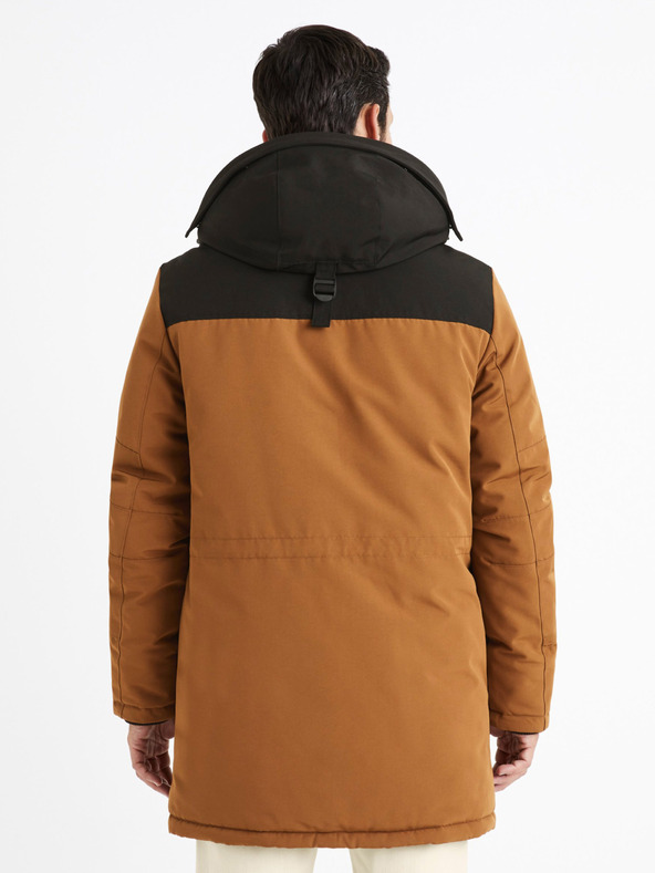 Celio Celio Cubicol barna parkkabát