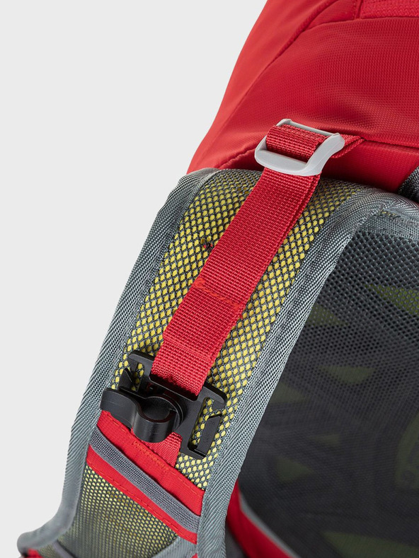 Kilpi Piros uniszex sporthátizsák Kilpi CARGO (25 l)