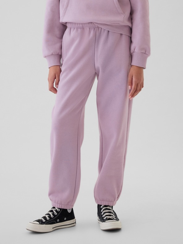 GAP Gyerek melegítőnadrág logóval GAP