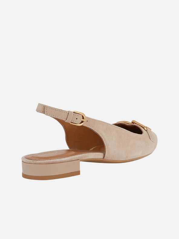 Geox Geox Charyssa krémszínű női balerina cipő