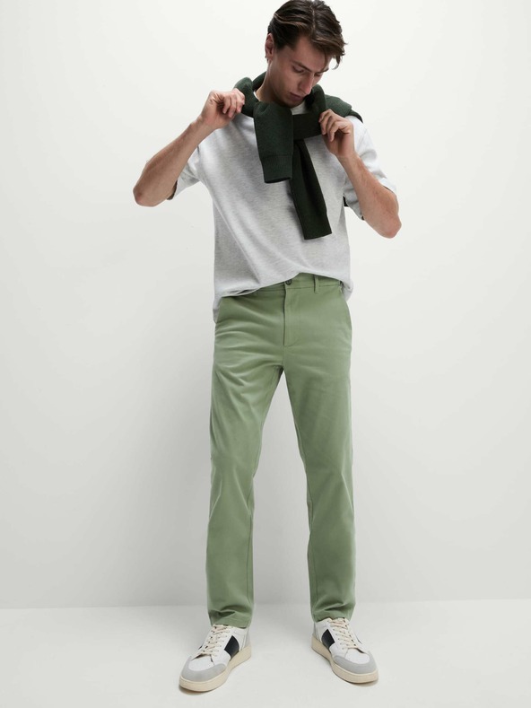 Marks & Spencer Stretch chino nadrág normál szabású Marks & Spencer zöld