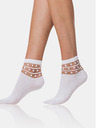 Bellinda Fehér női zokni dekoratív részletekkel Bellinda TRENDY COTTON SOCKS