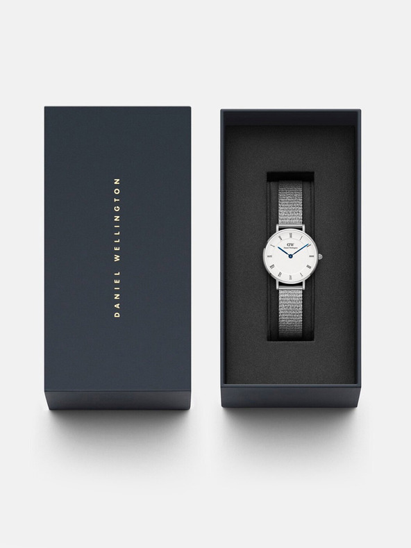 Daniel Wellington Daniel Wellington Mesh Petite Sterling ezüst női karóra