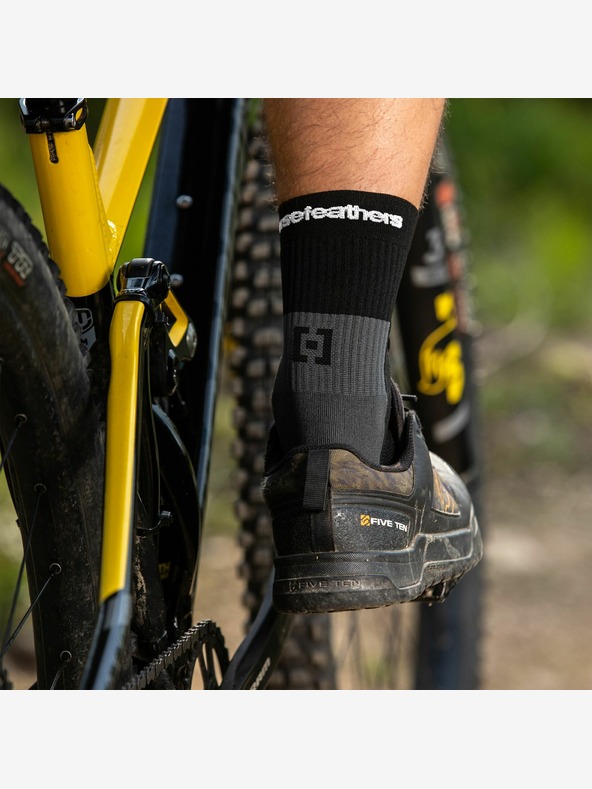 Horsefeathers Cadence hosszú technikai funkcionális zokni - fekete 5 - 7 méret HORSEFEATHERS