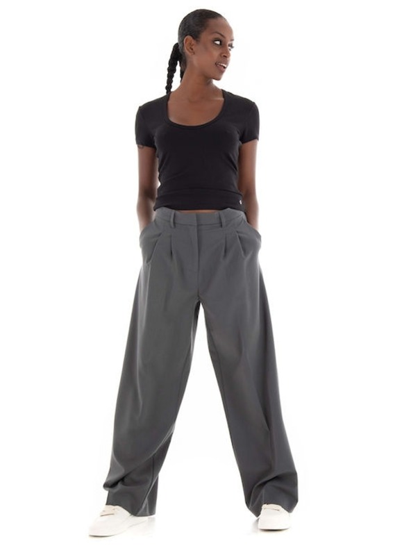 Guess Jeans Guess Basic fekete póló