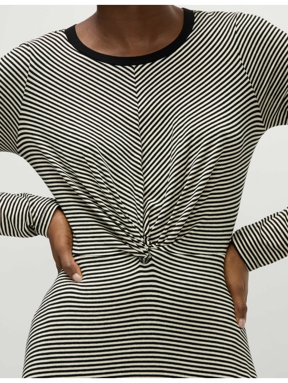 Marks & Spencer Kerek nyakkivágású mezből készült midi ujjas ruha elöl átlós Marks & Spencer fekete