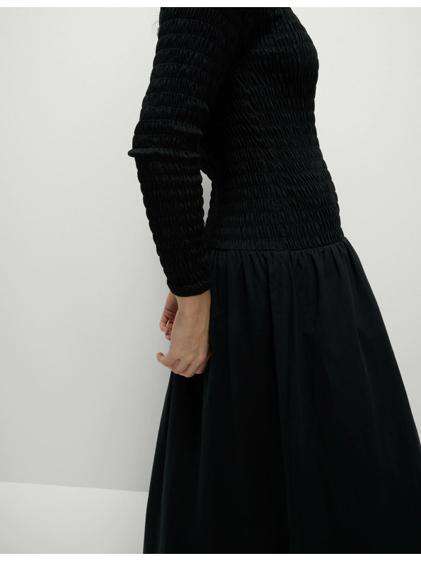 Marks & Spencer Marks & Spencer tiszta pamut midi ruha ejtett derékkal, fekete színű