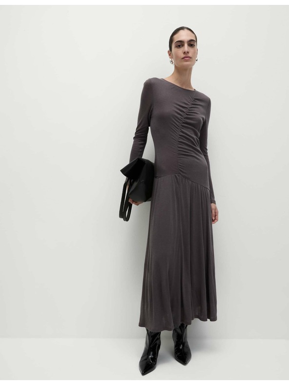 Marks & Spencer Marks & Spencer szürke mezből készült, hálós, oszlopos szabású midi ruha fodros fodrokkal