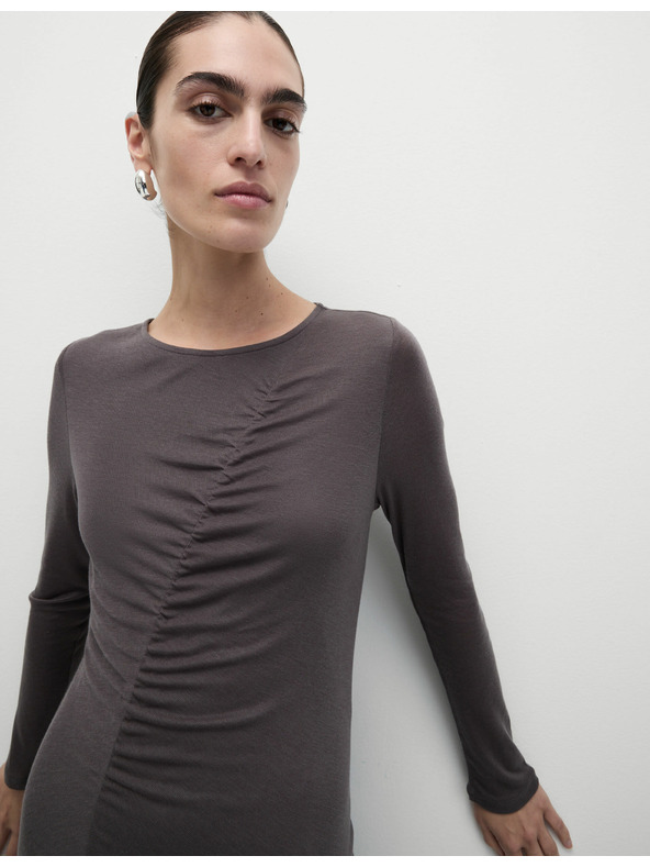 Marks & Spencer Marks & Spencer szürke mezből készült, hálós, oszlopos szabású midi ruha fodros fodrokkal