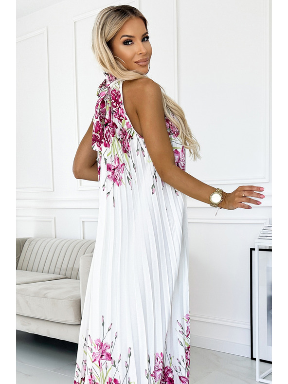 numoco Hajtogatott szatén maxiruha - fehér, rózsaszín virágokkal Numoco ESTER