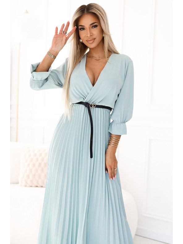 numoco Plasztikázott maxiruha nyakkivágással, övvel és 3/4 ujjal - Pasztell zsálya