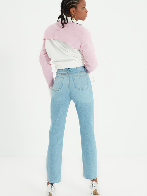 Trendyol Világoskék mom fit farmer szakadt hatással Trendyol