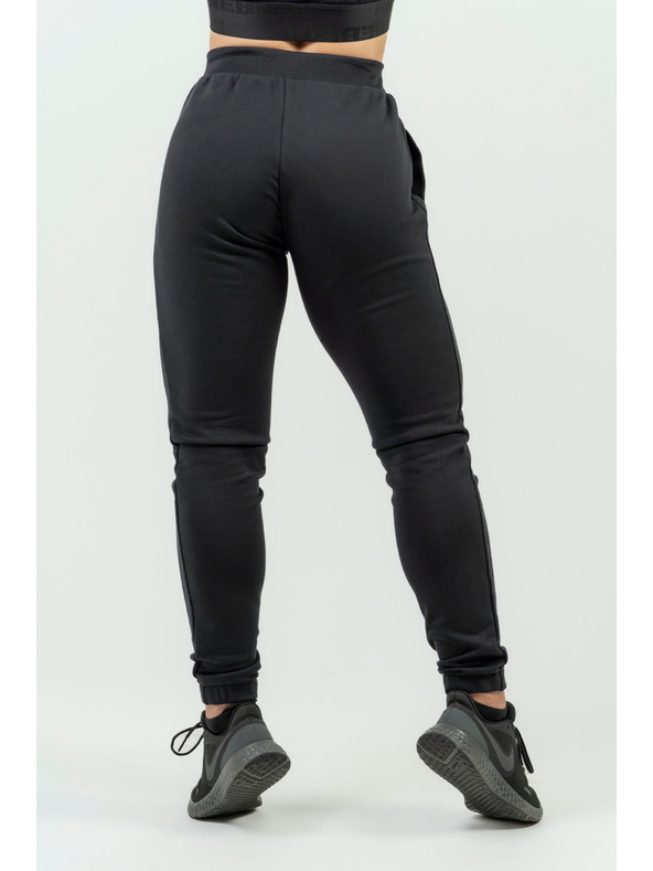 Nebbia NEBBIA Női laza szabású, aláírt INTENSE Sweatpants 846 Nebbia