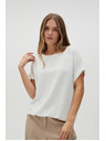 Moodo Women's White T-Shirt Moodo