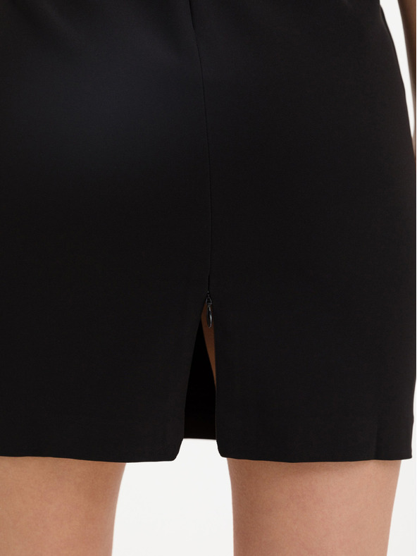 Guess Fekete női rövid ruha Guess Patti