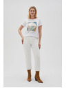 Moodo Women's White T-Shirt Moodo