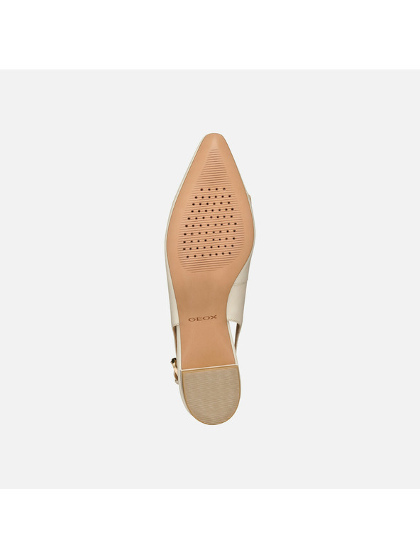 Geox Krémes Geox Giselda 15 női balerina cipő