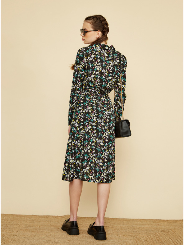 ZOOT.lab Fekete virágos pólóruha ZOOT.lab Karlotta