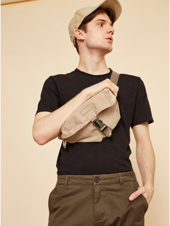 ZOOT.lab Khaki színű férfi rövidnadrág ZOOT.lab Raymond