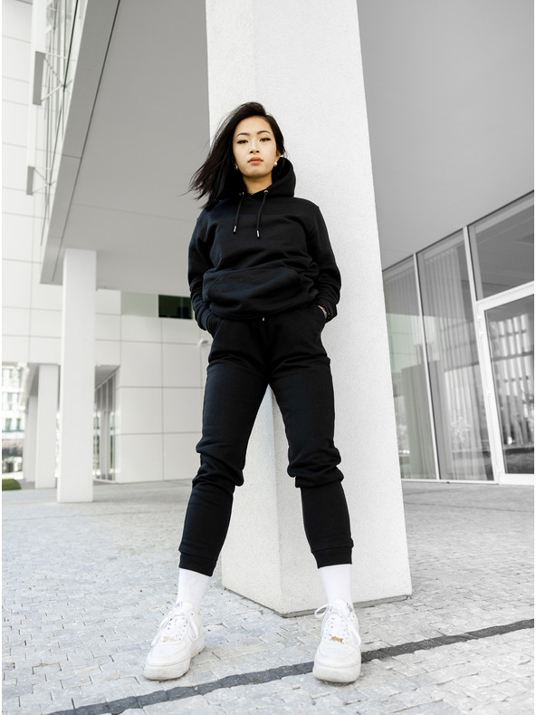 ICOONIC Fekete uniszex alap melegítőnadrág ICOONIC