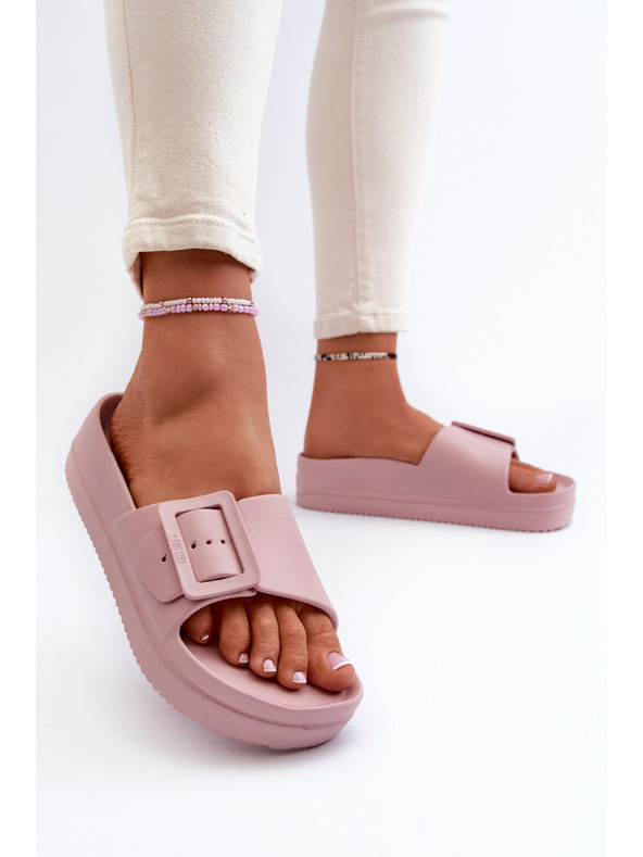 BIG STAR SHOES Rózsaszín platformos Big Star női cipő csattal