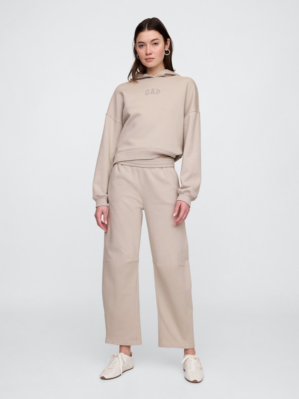 GAP Crop pulóver logóval GAP