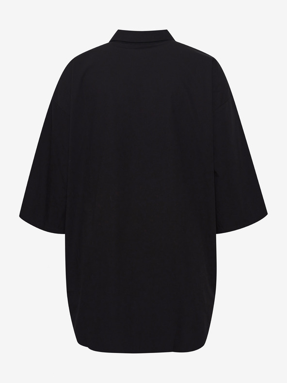 Fransa Fekete, hátul meghosszabbított ing Fransa