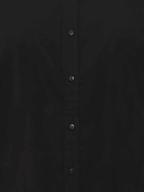 Fransa Fekete, hátul meghosszabbított ing Fransa